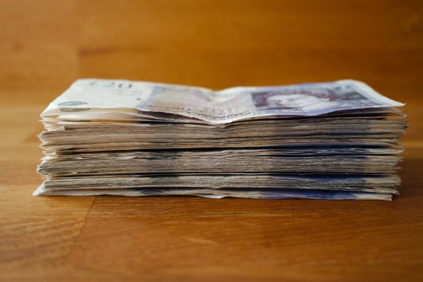 EARNINGS AND TRADING: Indus Gas in supply strife; Caspian profit down