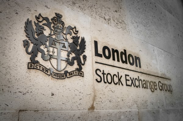 FTSE Russell to remove certain companies on suspension of dealing rule