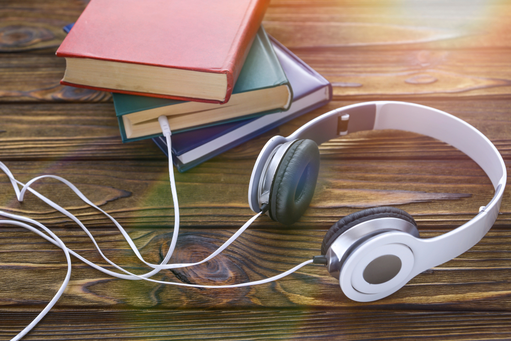 musicMagpie widens loss as revenue slumps 13% in first half