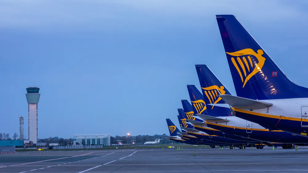 Ryanair hails 200 million passengers carried in year; Wizz traffic up
