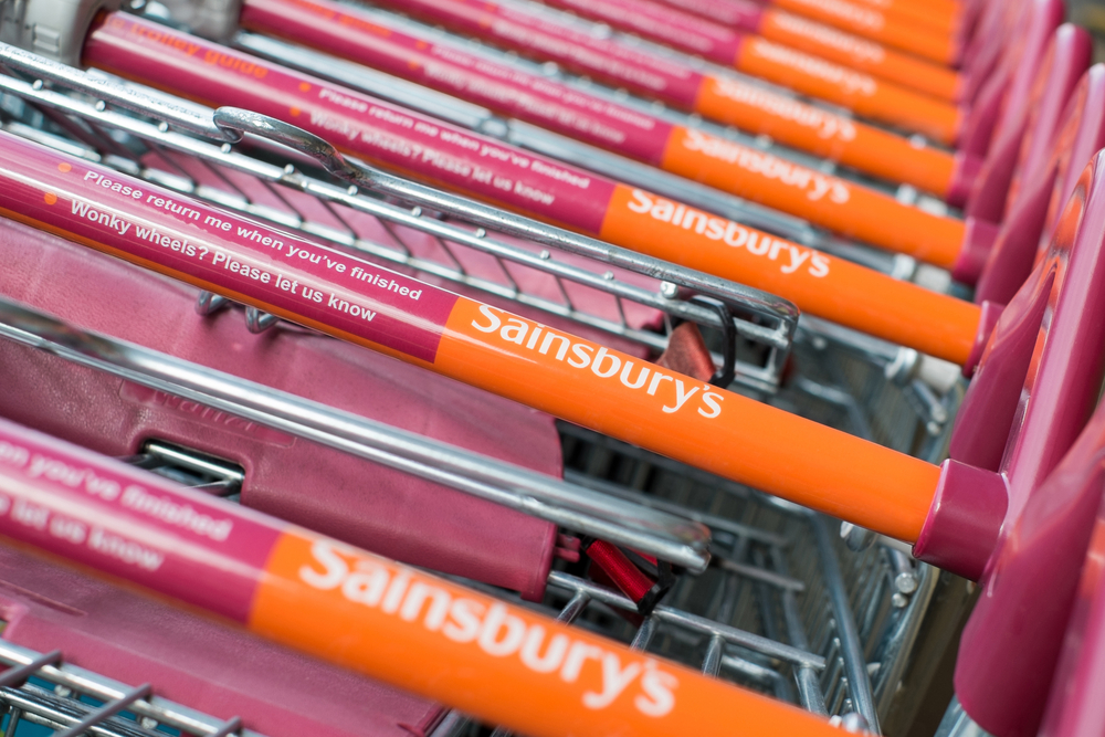 Sainsbury ups dividend as profit tops forecast amid competitive threat